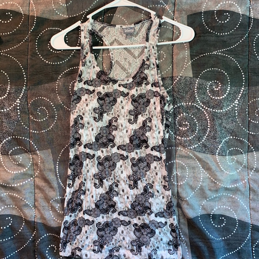 Black and white vanity tank top size small